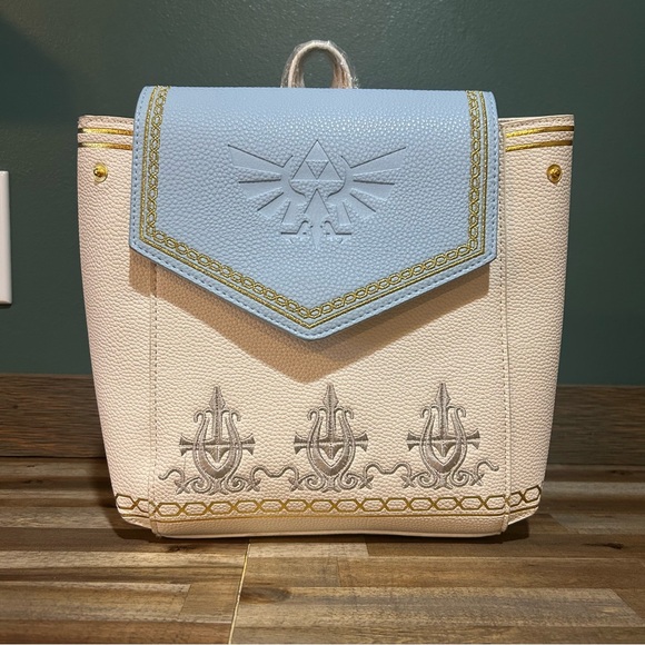 Legends of Zelda Danielle Nicole Limited Edition Nintendo Faux Leather Backpack - Picture 1 of 6